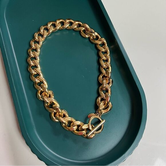 Vintage 1960s Carolee Gold Plated Chunky Curb Chain Link Toggle Clasp Necklace - Picture 5 of 8